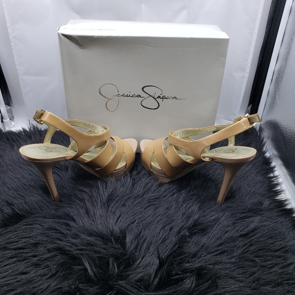 Jessica Simpson Sandals - Picture 4 of 6